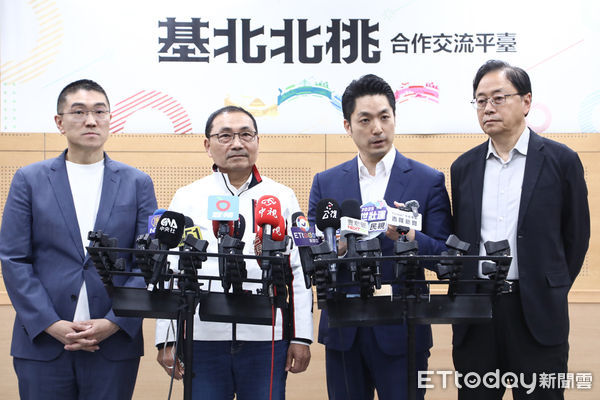 ▲謝國樑、侯友宜、蔣萬安、張善政出席「基北北桃合作交流平台」美國關稅議題會議。（圖／記者林敬旻攝）