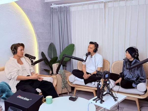 ▲▼ 吳克群和田定豐有著珍貴的師徒情誼。（圖／唱戲世界娛樂提供）