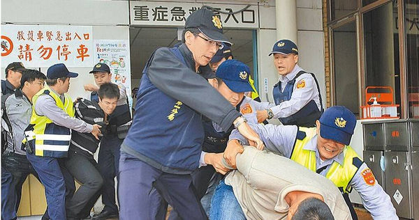 護理人員在醫療環境遭性騷擾比率高達五成，被檢警列為偵辦重點。（示意圖／報系資料照）