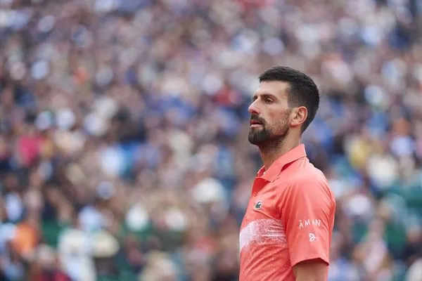 ▲▼喬科維奇。（圖／翻攝自X／DExpress_Sport）