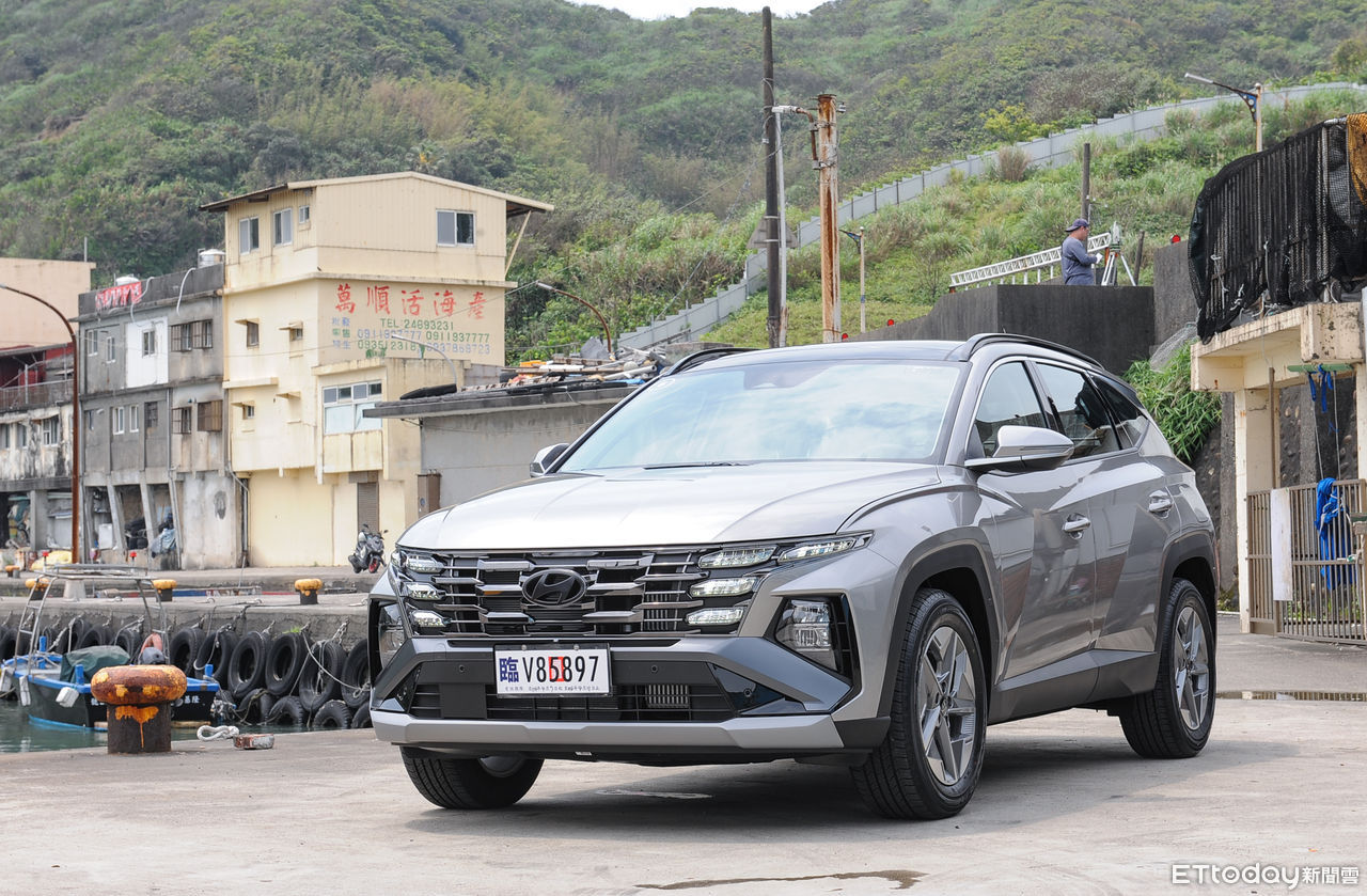 ▲Hyundai小改款Tucson L GLT-B試駕 。（圖／記者林鼎智攝）