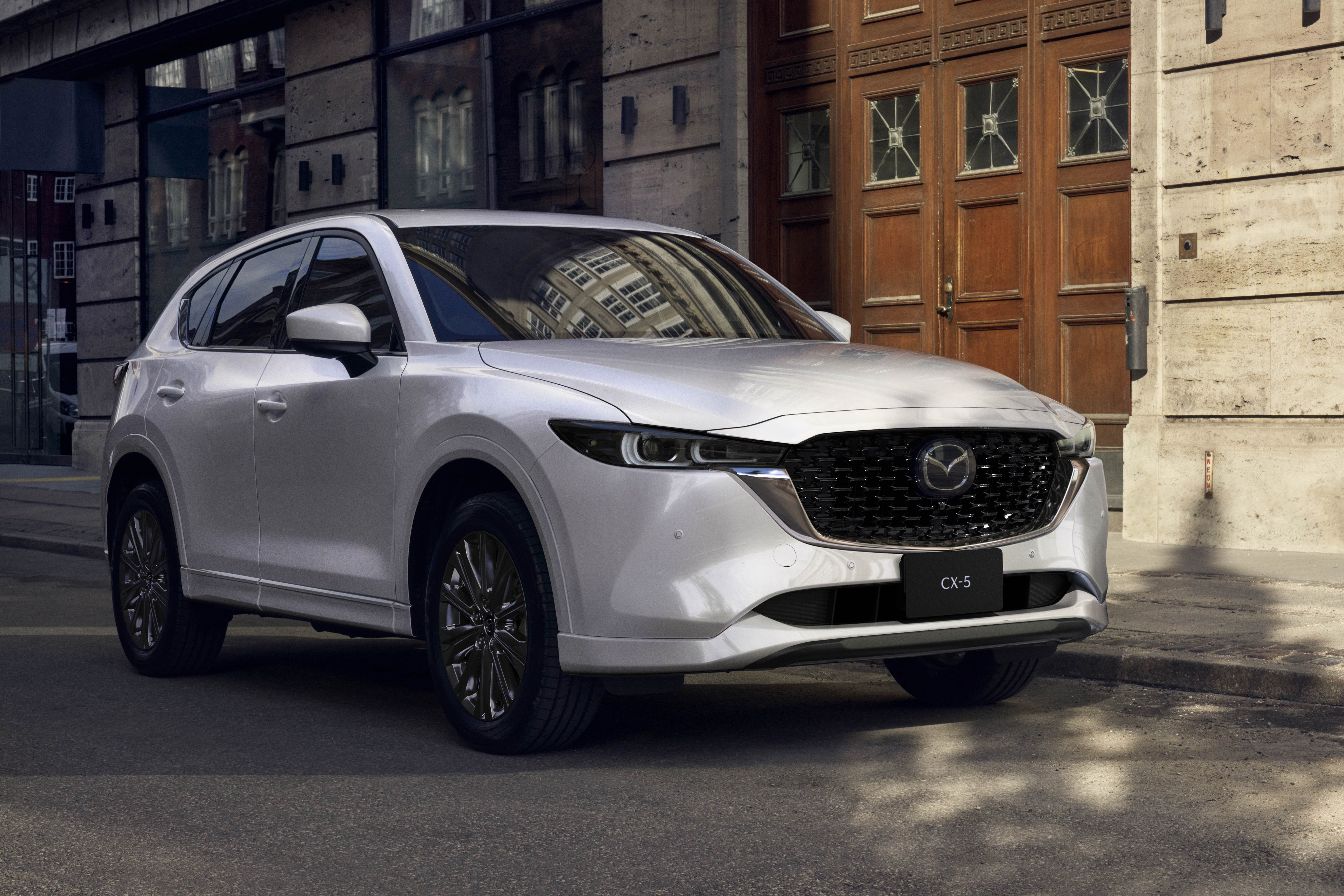 ▲104.9萬起！馬自達推「CX-5淬鍊版」　主力＆旗艦車型也降價。（圖／記者張慶輝攝）