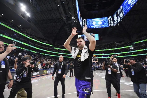 ▲▼唐西奇重返達拉斯。（圖／達志影像／美聯社）