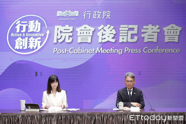 ▲▼10日行政院會後，由發言人李慧芝、經濟部次長賴建信舉行記者會，轉述院長會中對對等關稅議題所做的裁示。（圖／記者湯興漢攝）