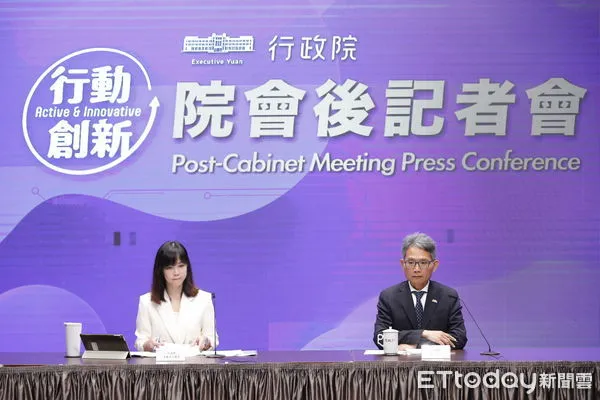 ▲▼10日行政院會後，由發言人李慧芝、經濟部次長賴建信舉行記者會，轉述院長會中對對等關稅議題所做的裁示。（圖／記者湯興漢攝）