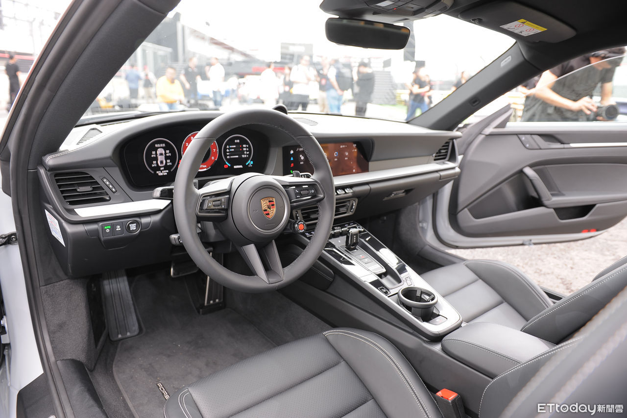 ▲保時捷新911跑車小改款上市。（圖／記者林鼎智攝）