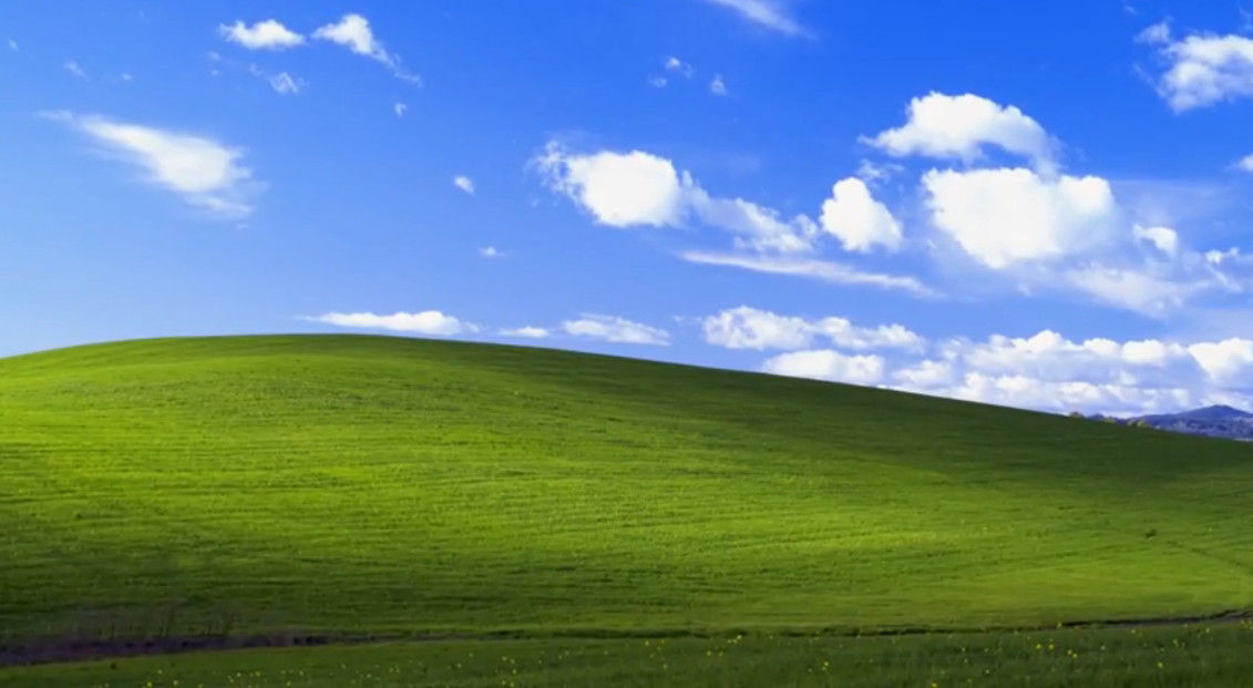 ▲微軟XP經典桌面。（圖／翻攝Windows電腦桌布）