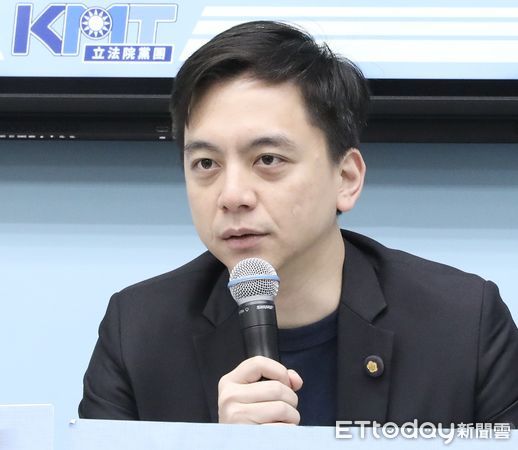 ▲▼國民黨團召開 預算解凍計時器啟動 民進黨不要再打假球 記者會 牛煦庭 葛如鈞 吳宗憲。（圖／記者屠惠剛攝）