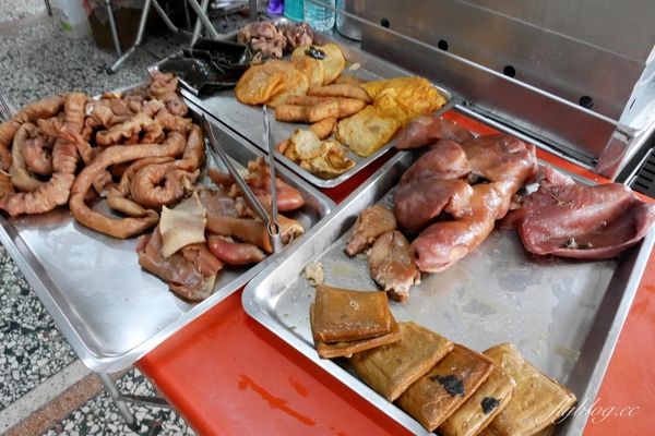 ▲▼雲林西螺｜西螺三角大水餃．跟肉圓一樣大的水晶餃，在地飄香50年銅板美食。（圖／部落客飛天璇的口袋授權提供）