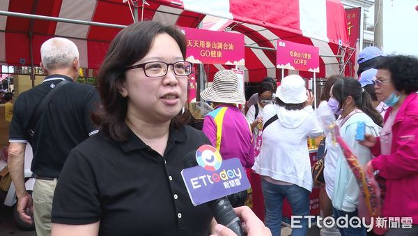 ▲泰山陪伴大甲媽遶境！奉茶送好禮 買聯名油品再抽黃金▼             。（圖／記者鄭遠龍攝）