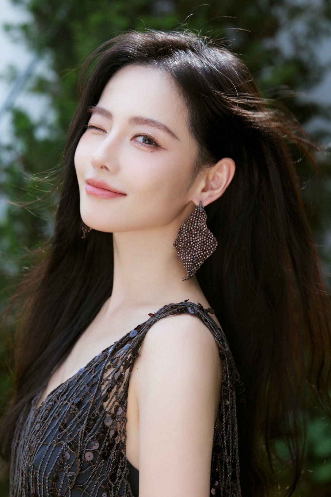 ▲▼「延禧最美妃子」張嘉倪消失1年半　深V站C位復出。（圖／翻攝自微博）