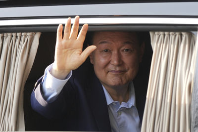 快訊／南韓前總統尹錫悅「搬離官邸」！遭罷免一周才退居　粉絲爆哭