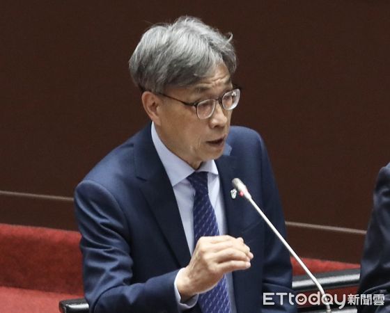 ▲▼卓榮泰  陳駿季 郭智輝 立法院院會針對美國關稅因應 專案報告。（圖／記者屠惠剛攝）