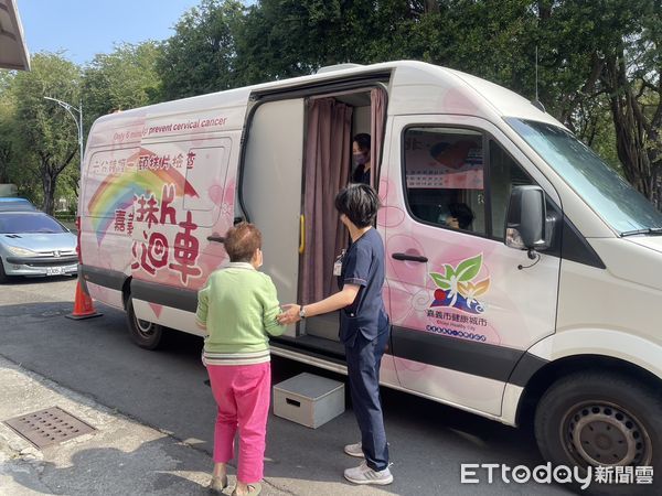 ▲▼    嘉義醫院攜手保安宮舉辦社區義診 守護健康傳遞福氣   。（圖／嘉義醫院提供）