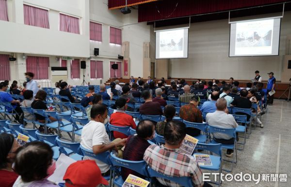 ▲斗六市公所今日舉辦「西市場道路排水改善工程設計前說明會」。（圖／記者游瓊華翻攝）