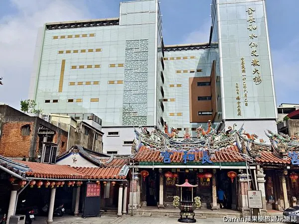 ▲▼新竹住宿》長和宮香客大樓。（圖／部落客Darren蘋果樹授權提供）