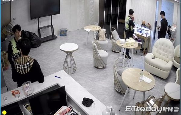 ▲▼連姓男子主動出面替他們「喬事情」，沒想到請鬼拿藥單，巧立名目2年拿走3200萬。（圖／記者邱中岳翻攝）