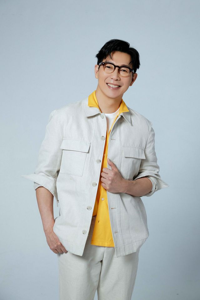 ▲▼品冠驚喜宣布6/8「今夜老黃忍不住再來哈囉！！」台北加場讚聲演唱會。（圖／寬宏提供）