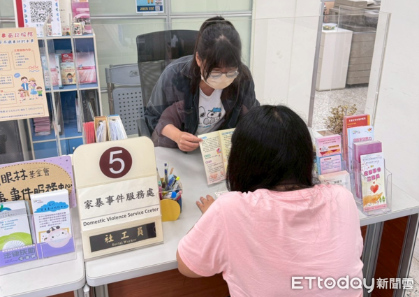 ▲南投縣政府駐點法院社工設立近20年，已服務近10萬人次。（圖／南投縣政府提供，下同）