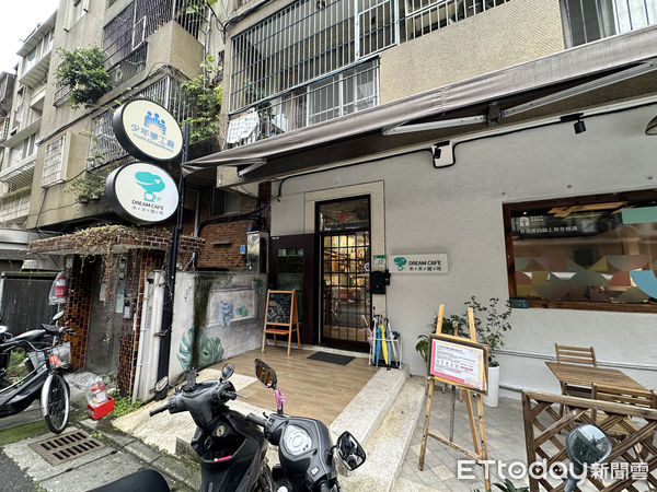 ▲少年關懷協會主任林彥君提到，未來咖啡是提供給少年們工作機會的地方。（圖／記者林挺弘攝）