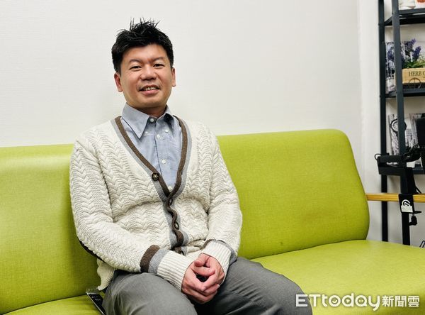 ▲Keypasco市場營運副總劉彥伯指出，即使AI變臉技術愈來愈擬真，仍存在部分可辨識的破綻。（圖／記者陳詩璧攝）