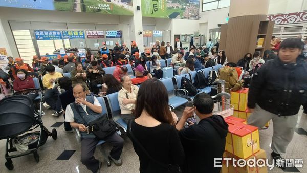 ▲▼金門起霧。（圖／記者林名揚翻攝）