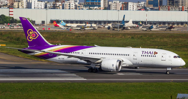 出國玩被路人要求看「台幣長怎樣」！　旅遊達人示警：當面順走錢