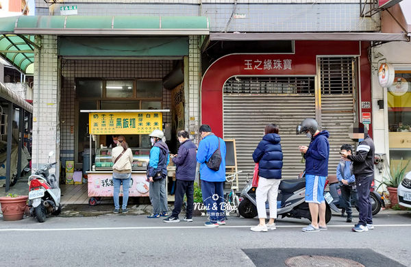 ▲▼台中飯團推薦，三種米種、雙色飯糰、十多種配料，自由選擇。（圖／nini and blue提供）