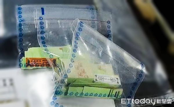 ▲▼北市南港民宅藏四色牌賭場，67歲負責人扣11名賭客，聲稱全是老鄰居。（圖／記者邱中岳翻攝）