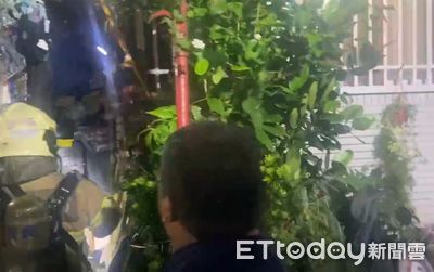 台南民宅火警!疑捕蚊燈起火釀災 1人臉手燙傷