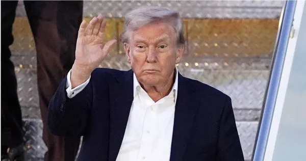 美國海關及邊境保護局（CBP）11日發布最新公告，包含電腦、手機、半導體設備等20項產品，均列入「關稅豁免清單」。（圖／達志／美聯社）