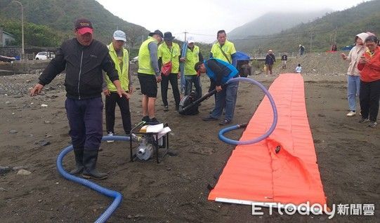 ▲▼花蓮推動海洋污染防治教育及應變設備操作訓練。（圖／花蓮縣政府提供，下同）