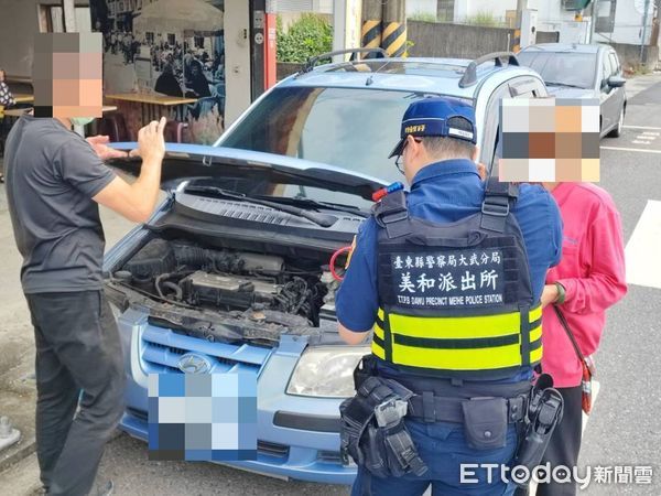 ▲警攜「電霸」現場解危機。（圖／記者楊漢聲翻攝）