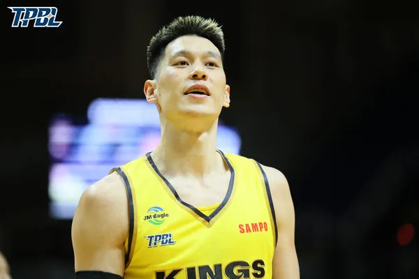 ▲新北國王林書豪、桃園台啤永豐雲豹高錦瑋、克羅馬。（圖／TPBL職籃提供）