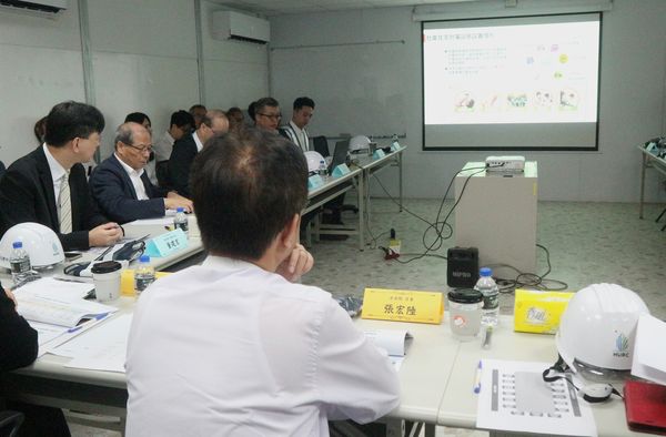 ▲▼板橋興建中的四處社宅（玫瑰好室、江翠好室、雉匯好室、懷石好室）皆發生工程延宕、進度落後高達30%以上的狀況。（圖／翻攝自Facebook／張宏陸）