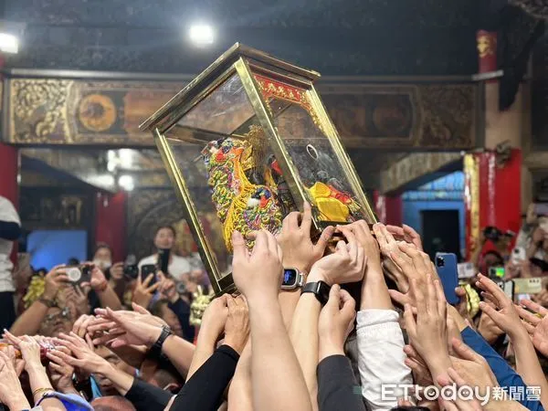 ▲▼大甲媽。（圖／記者許權毅攝）