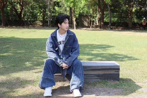 ▲▼ 黃莑茗近日展開徒步挑戰，黃莑茗推出全新單曲〈最佳隊友〉。（圖／種子音樂提供）