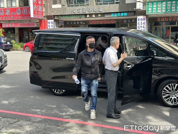 ▲▼陳政谷重開羈押庭 1449到，強調不會再繳保證金「就怕不能關」反諷。（圖／記者許權毅攝）