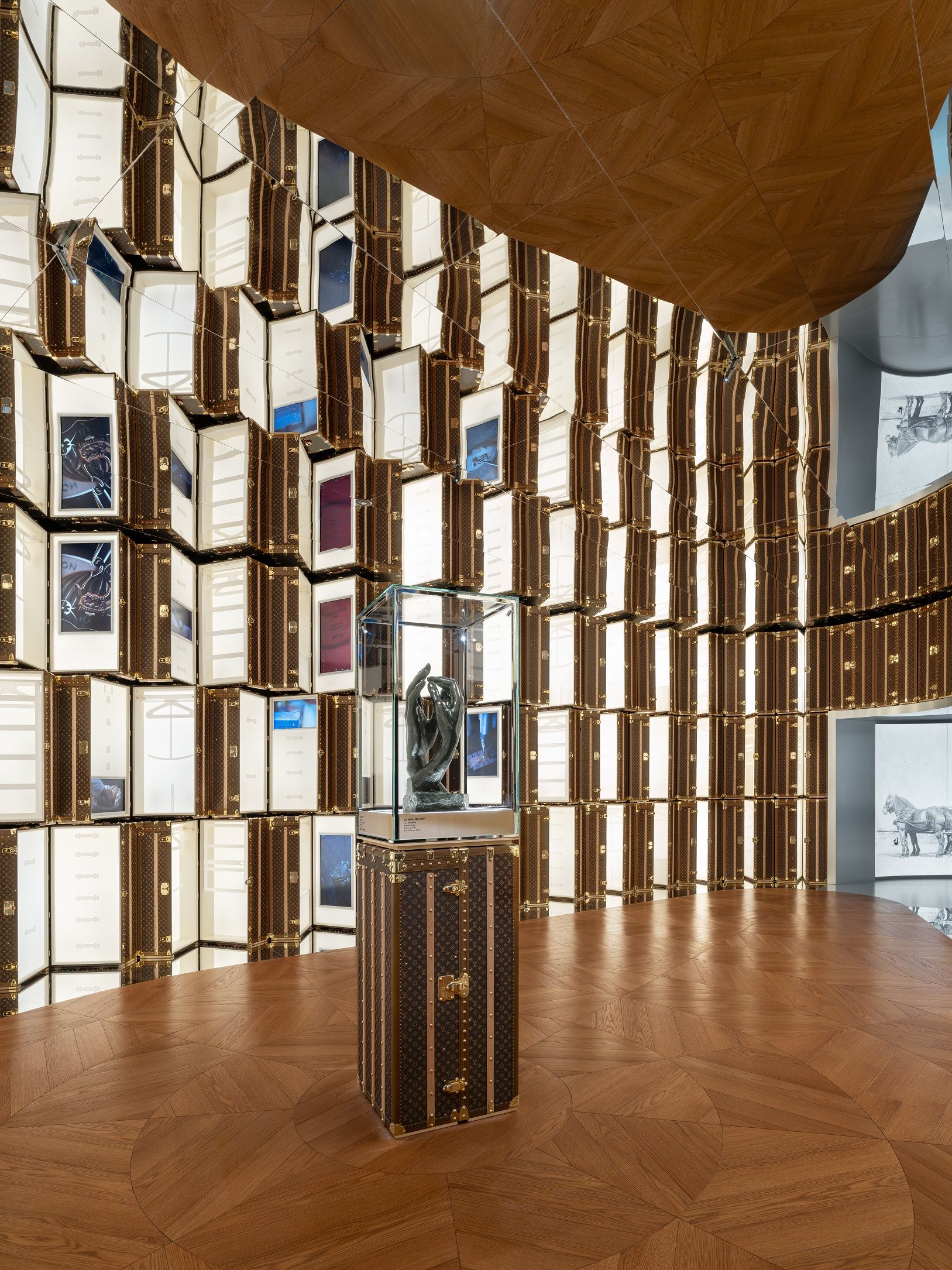 ▲▼ Cartier,LV            。（圖／公關照）