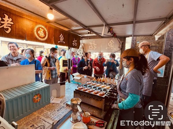 ▲「木瓜媽」品牌創辦人吳佩俞14日在勞動部雲嘉南分署永康就業中心，分享自已成功創業的過程。（圖／記者林東良翻攝，下同）