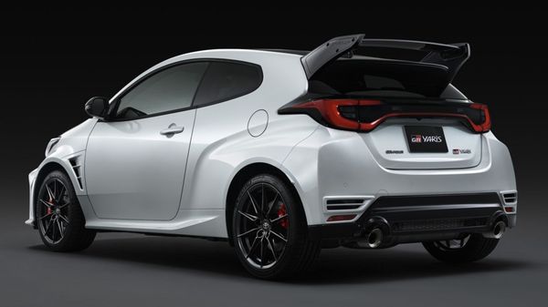 「Aero Performance Package 空力性能套件」預計將於2025年秋季正式上架。