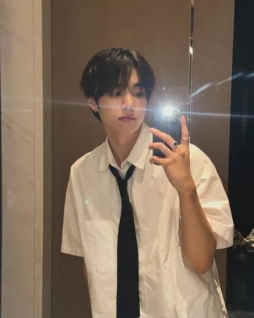 ▲▼THE BOYZ成員善旴。（圖／翻攝自Instagram／sunwoo）