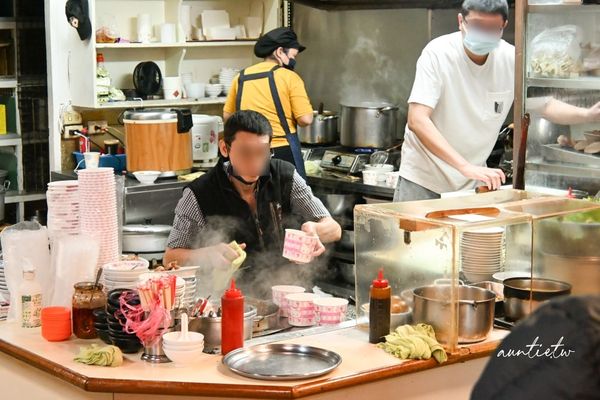▲▼財神台南擔仔麵。（圖／部落客水晶安蹄不務正業過生活授權提供）