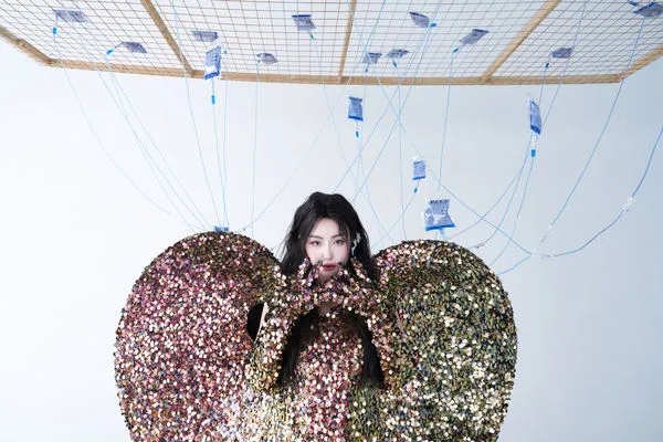 ▲▼ KIAH推出首張專輯《女口》。（圖／綺亞音樂提供）