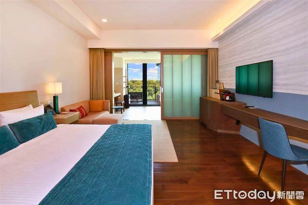 ▲▼台灣高鐵飯店聯票「搭高鐵．愜意食宿住雲品」，入住旗下5館飯店有機會獲得紅酒及花茶禮盒等好禮。（圖／高鐵公司提供）