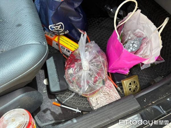 ▲陳男攜帶毒品並使用變造車牌開車上路，仍難逃法網。（圖／記者高堂堯翻攝）