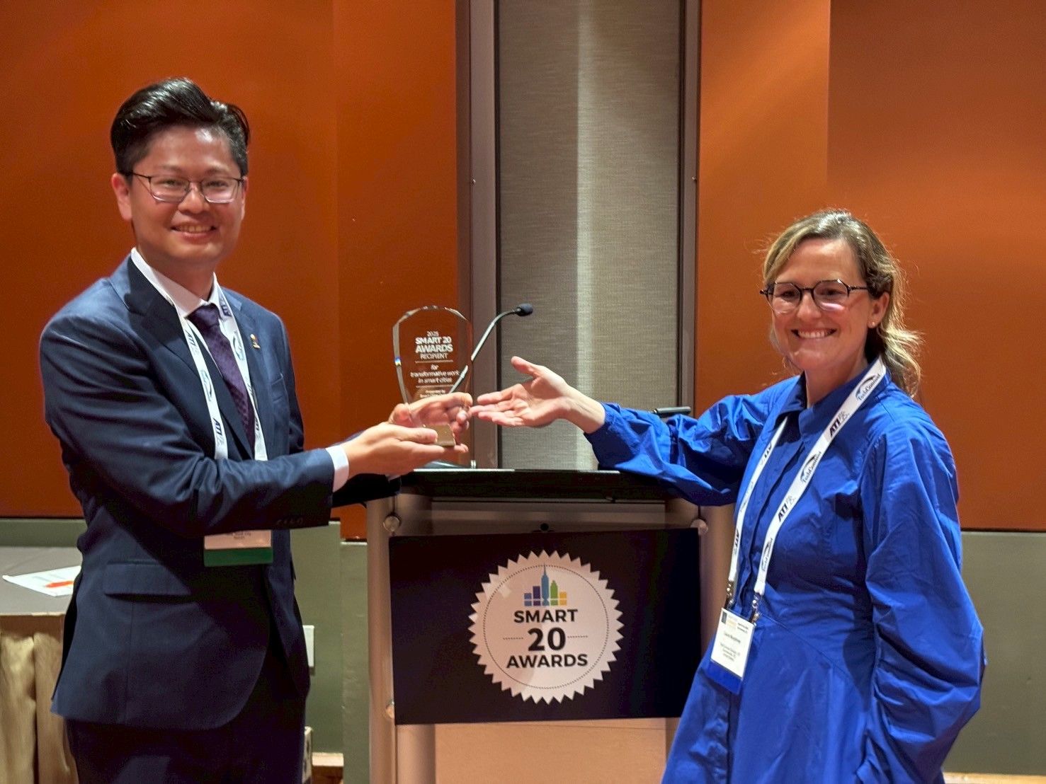 ▲新北智慧共桿建未來城市 榮獲Smart 20國際大獎肯定。（圖／新北市研考會提供）
