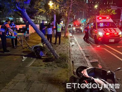 快訊/台南轎車「連撞3車」肇逃!機車倒地狂噴白煙 2傷送醫