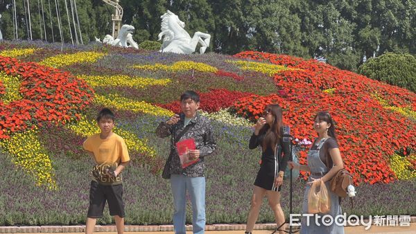 ▲九族文化村今年的紫戀薰衣草活動照例安排了一系列的音樂會。（圖／九族文化村提供）