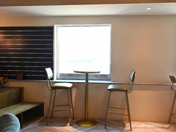 ▲▼風淾咖啡｜台中新開幕！27樓高絕美景觀咖啡廳，不限時無服務費，咖啡只要銅板價。（圖／部落客糖糖`s 享食生活授權提供）